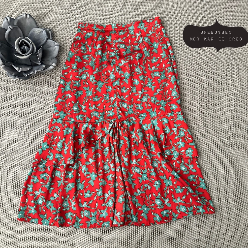 LOVE, Whit by Whitney Port Red Turquoise Floral Skirt Medium
